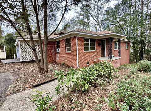 611 Garden Dr., Laurel, MS 39440