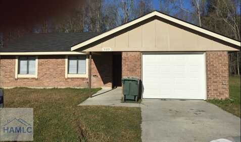 909 Copeland Drive, Hinesville, GA 31313