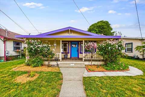 2515 K Street, Eureka, CA 95501