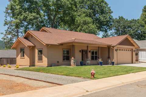 220 Fairway Drive, Weaverville, CA 96093