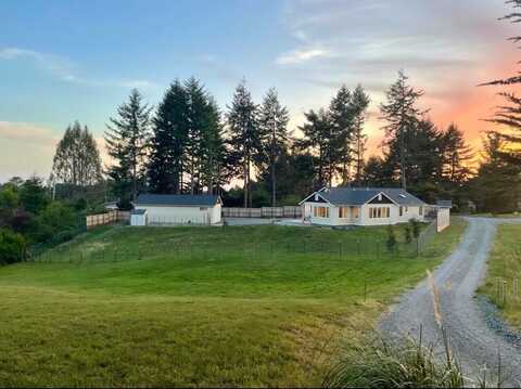 1830 Dixie Lane, Dows Prairie, CA 95519