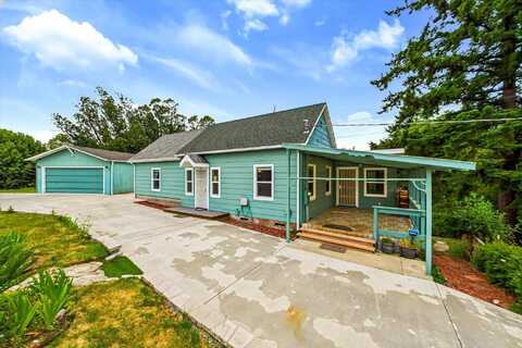 2140 Glendale Drive, Blue Lake, CA 95525