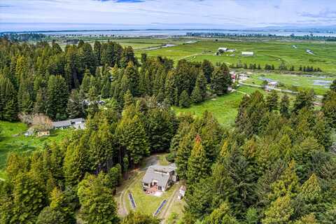 2651 Spears Road, Freshwater, CA 95503