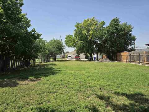 414 E 16th, Hays, KS 67601