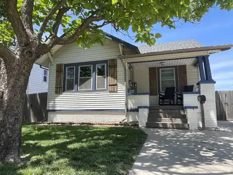 613 E 7th, Russell, KS 67665