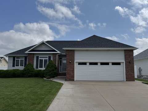1402 W 44th, Hays, KS 67601
