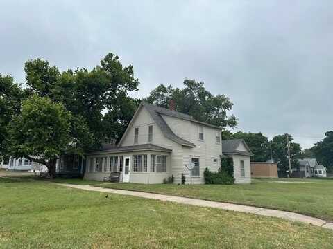 2500 16th, Great Bend, KS 67530