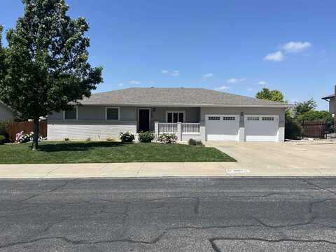 3003 Cherry Hill, Hays, KS 67601