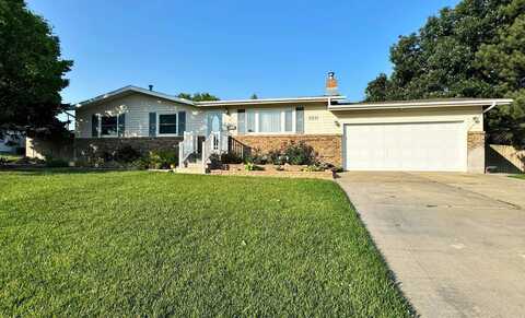 2221 Centennial Blvd, Hays, KS 67601