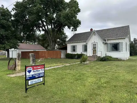 108 E Monroe, Hanston, KS 67849