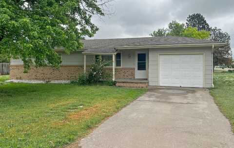 1003 N Ash St, Russell, KS 67665