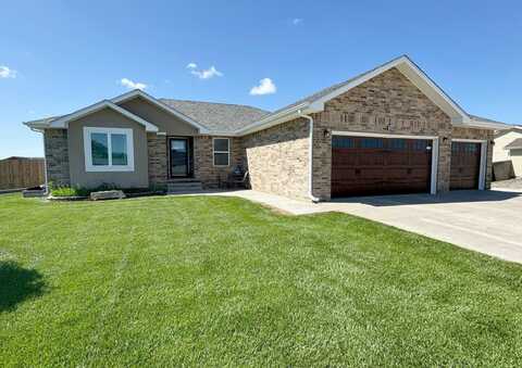 2218 South View Dr., Hays, KS 67601