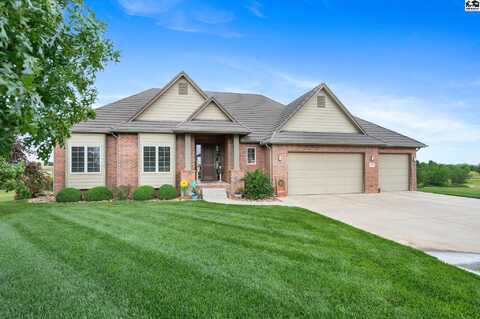 10345 SE Lake Bend Dr, Pratt, KS 67124