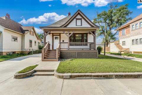 23 E 10th Ave, Hutchinson, KS 67501