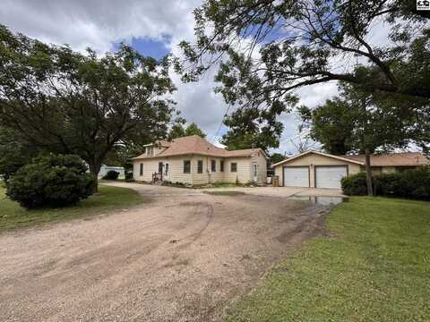 900 N Cessna Rd, Hutchinson, KS 67501