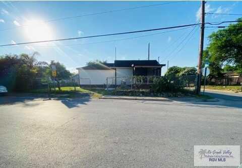 57 MIDWAY DR., BROWNSVILLE, TX 78520