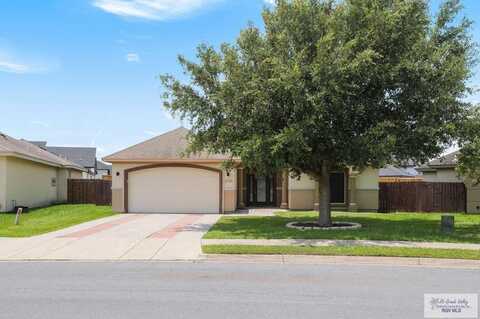 6705 STONE OAK DR., BROWNSVILLE, TX 78526