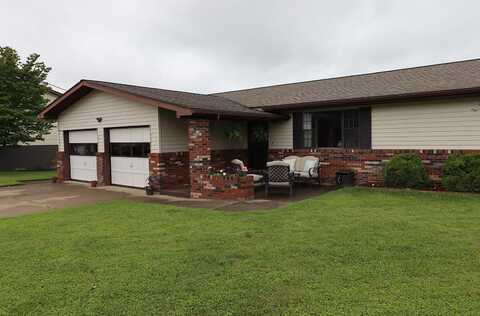300 Raceview Drive, Ona, WV 25545