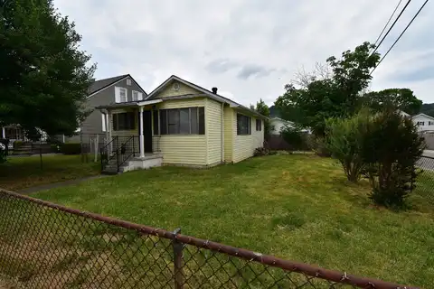 2101 N 2nd St, Ironton, OH 45638