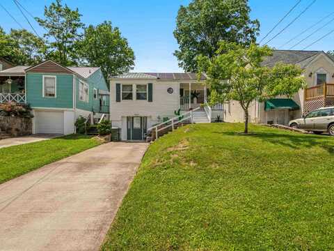 225 Green Oak Drive, Huntington, WV 25705