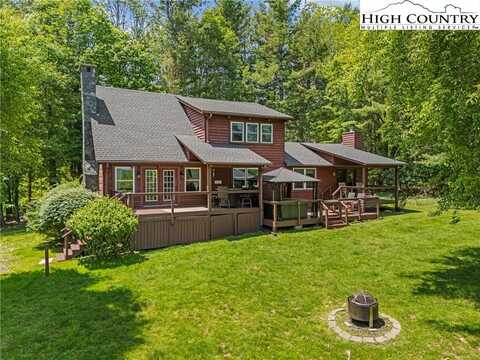 934 Trojan Horse Circle, Fleetwood, NC 28626