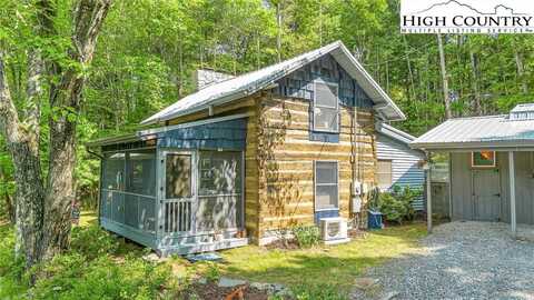 9 Rocky Mountain Road, Sparta, NC 28675