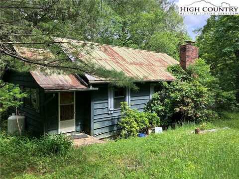6795 NC Hwy 183 Highway, Jonas Ridge, NC 28641