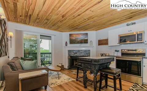 301 Pinnacle Inn Road, Beech Mountain, NC 28604