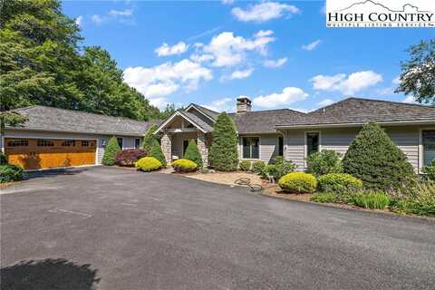 169 Goldfinch Court, Banner Elk, NC 28604