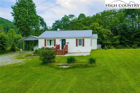201 W Laurel Knob Road, Todd, NC 28684