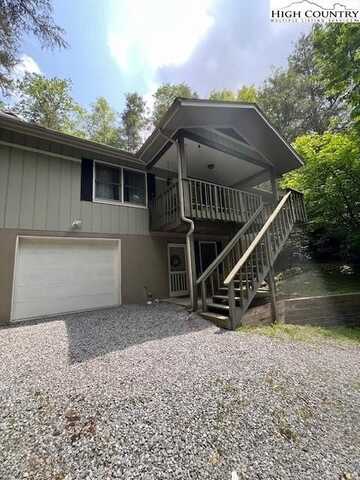 100 Harbor Lane, Newland, NC 28657