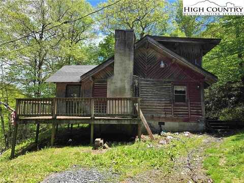 1520 Bamboo Road, Boone, NC 28607
