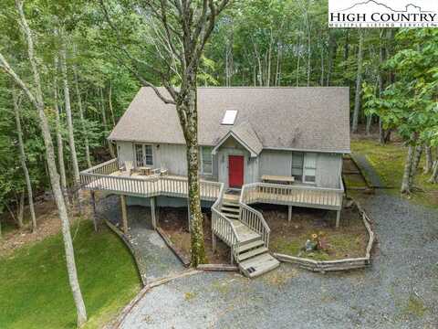 137 Staghorn Hollow Road, Beech Mountain, NC 28604