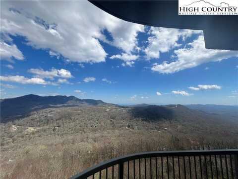 303 Sugar Top Drive, Sugar Mountain, NC 28604