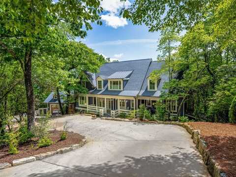 251 Toxaway Court, Lake Toxaway, NC 28747
