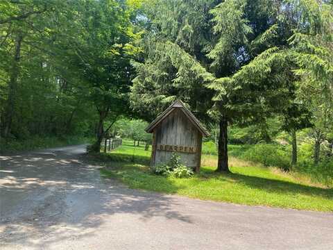 41 Wolf Knob Road, Cullowhee, NC 28723