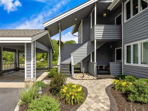 66 Country Club Village, Lake Toxaway, NC 28747