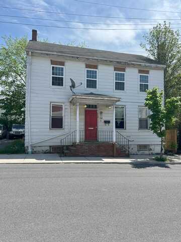 310 4th St, Huntingdon, PA 16652