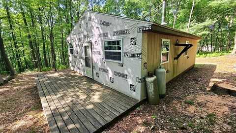 10 Blue Lick Lane, Lewistown, PA 17004