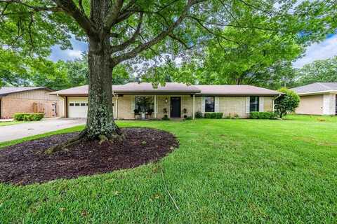 804 E Clinton Ave, Athens, TX 75751