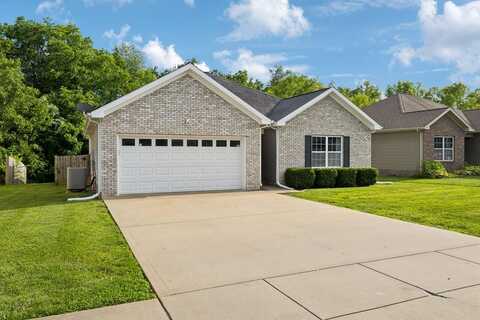 215 Azalea Dr, OAK GROVE, KY 42262