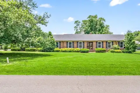 107 N Sunset Circle, HOPKINSVILLE, KY 42240