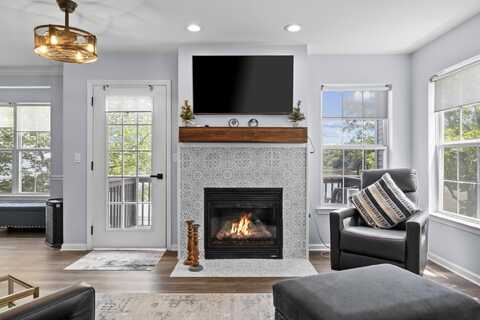 25 BAYSIDE DR, Bayonne, NJ 07002