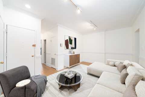 104 6TH ST, Hoboken, NJ 07030