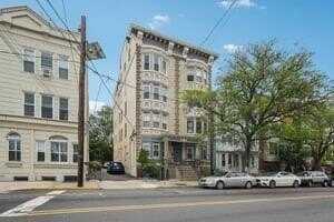 310 PALISADE AVE, JC, Heights, NJ 07307