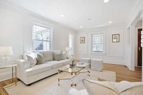 46 OAK RIDGE AVE, Nutley, NJ 07110
