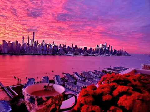 6600 BLVD EAST, West New York, NJ 07093