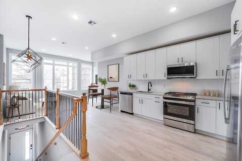810 6TH ST, Union City, NJ 07087