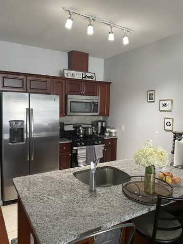 380 1/2 AVENUE C, Bayonne, NJ 07002