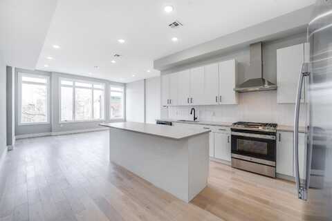 810 6TH ST, Union City, NJ 07087
